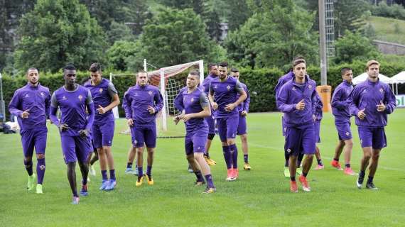 Lazio - Fiorentina, allenamento mattutino per i viola e partenza verso Roma nel pomeriggio