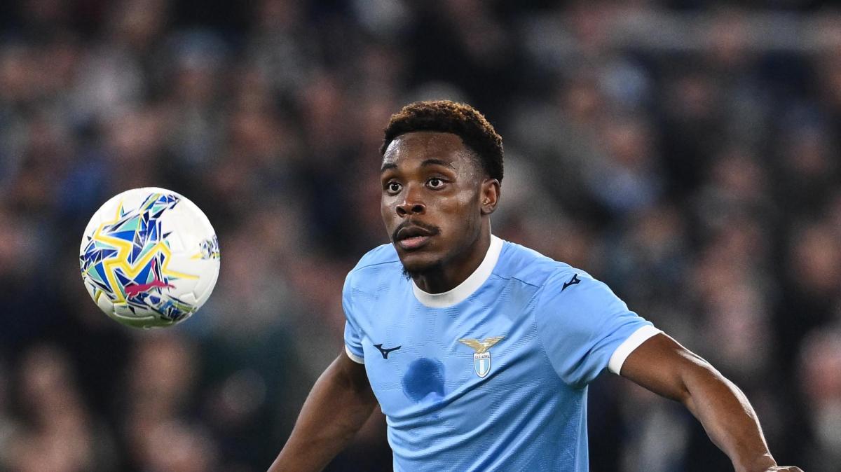 Lazio, Dele-Bashiru ritrova il Bologna: adesso è lui l'arma in più di Sarri