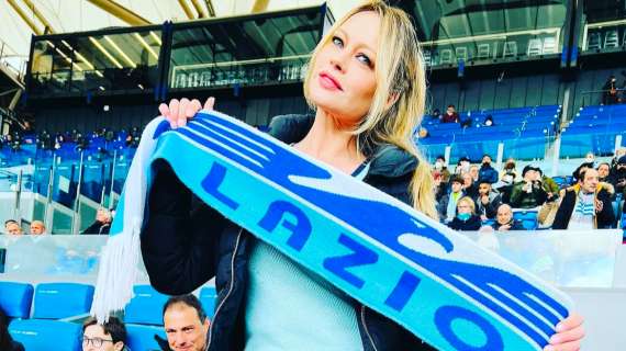 Anna Falchi: "Perderei la testa per un ex calciatore, vi dico chi è"