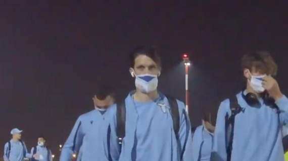 Lazio, tempo di vigilia: la squadra atterra a Verona! - VIDEO