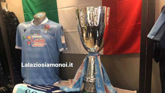 Lazio, continua il tour della Supercoppa: tocca a via Prenestina - FOTO