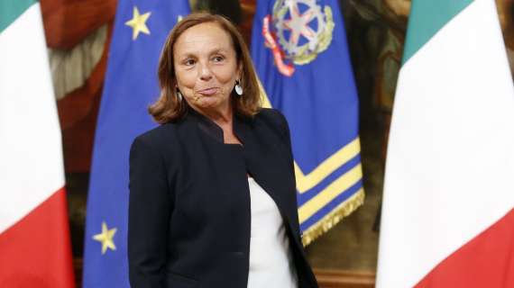 Covid / Lamorgese negativa, il Sant'Andrea: "Errore di processazione"