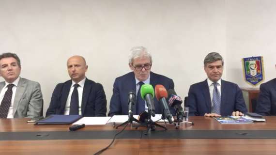 AIA, Nicchi in conferenza: "Sit-in e proteste contro arbitri atti gravissimi. No ai tribunali”