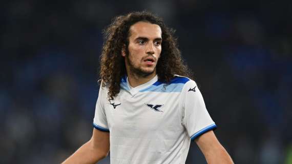 Lazio - Napoli, Guendouzi esulta in faccia a Di Lorenzo dopo il gol di Dia - VIDEO