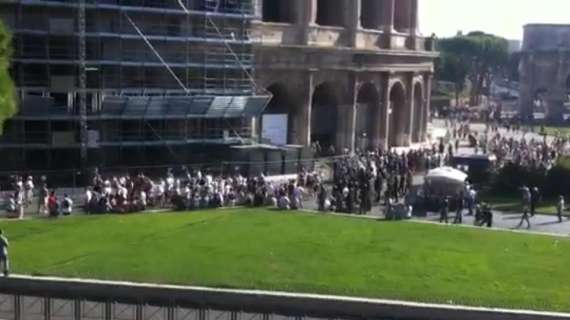 Lazio-Legia, tensione nel centro storico di Roma. Scontri anche fuori lo stadio - FOTO&VIDEO