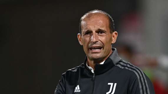 Juve, Allegri sugli allenatori: "Hanno ributtato dentro i vecchi come me e Sarri"