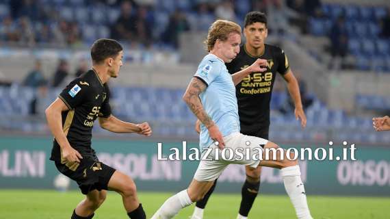 Lazio, tutta la gioia di Rovella e quella foto insieme a Castellanos