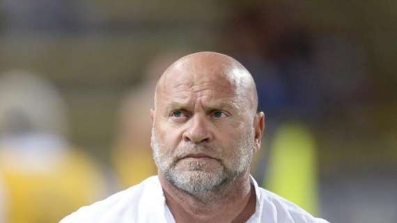 Lazio, Cosmi: "Squadra forte, ma non me l'aspettavo così in alto"