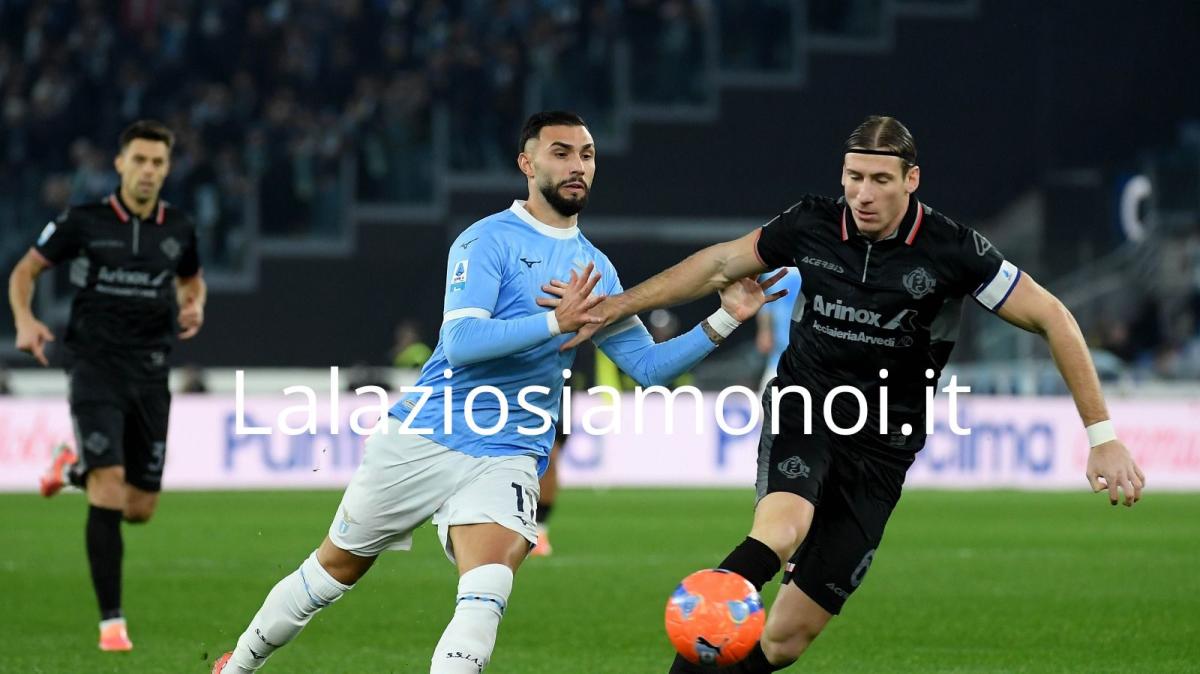 DIRETTA - Lazio - Cremonese 0-0, doppio cambio per Sarri: dentro Noslin
