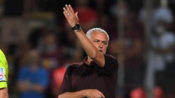 Lazio - Roma, Mourinho: "Partita preparata sugli avversari come sempre. Ingiusto non avere Pellegrini"