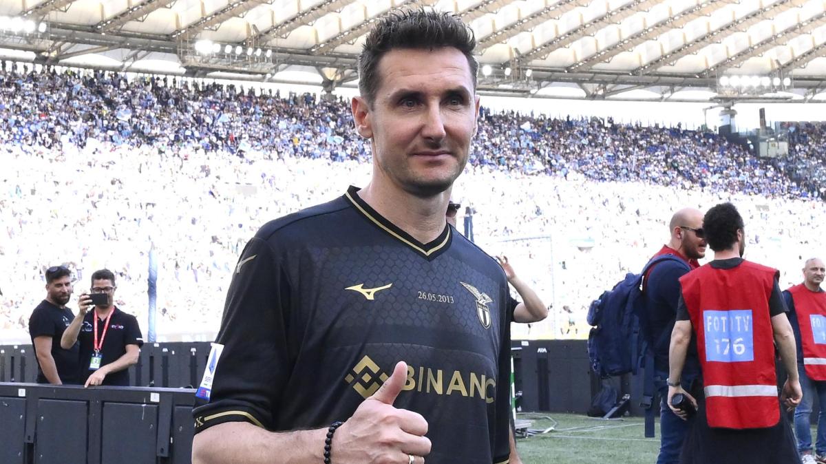 Ex Lazio | Klose, il figlio Noah debutta tra i pro: “Sono orgoglioso di lui”