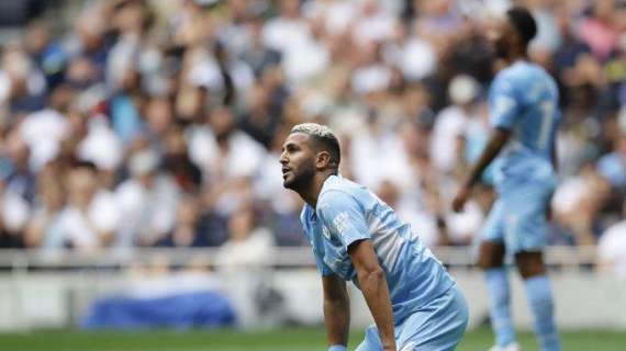 La moglie di Mahrez e la vita in Arabia Saudita: "Mi hanno allontanato da una piscina..."