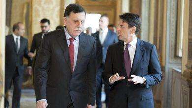 Caos in Libia, Conte incontra Serraj a Palazzo Chigi