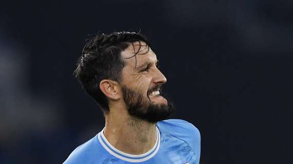 Lazio, la Serie A scatena i tifosi: "Qual è la magia più bella di Luis Alberto?"