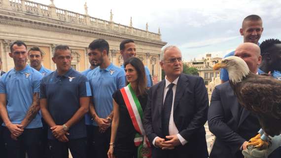 RIVIVI LA DIRETTA - Lazio in Campidoglio premiata dalla Raggi - FT&VD