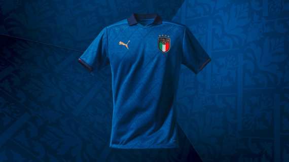 Italia, ecco la nuova maglia "rinascimentale" della Nazionale - FOTO