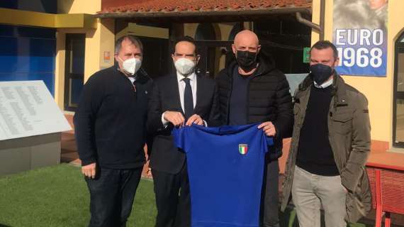 Lazio | Coverciano, esposta la maglia dell'Italia del '74 di Re Cecconi