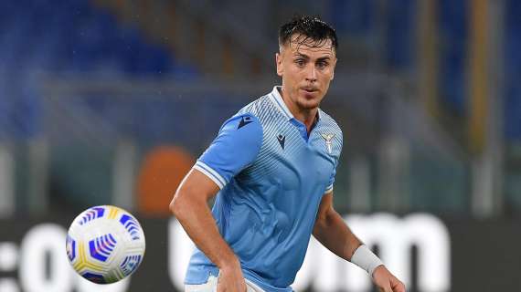 PAGELLE Sampdoria - Lazio, la difesa imbarca acqua. Correa non tira mai