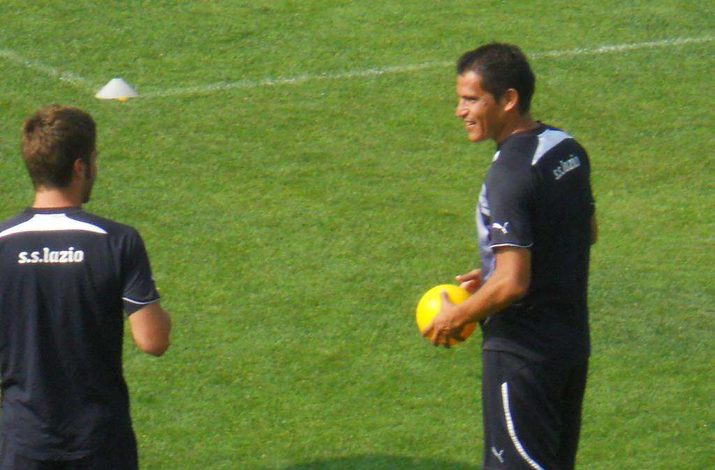 Ledesma-Lazio, l'unica ancora di salvataggio è il rinnovo: l'Inter non si muove, la Juve non c'è più... 