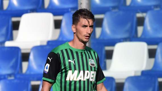 Sassuolo, tre nuovi giocatori positivi al Covid: il comunicato del club