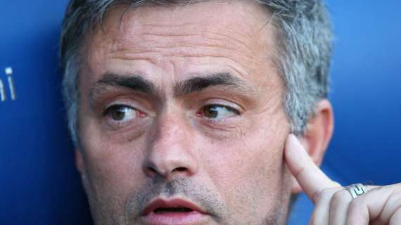 Mourinho: "Due titoli per noi, uno per la Lazio e zero per gli altri"