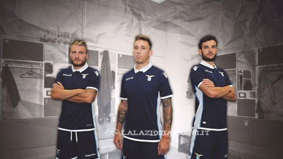Lazio, ecco la seconda maglia per la prossima stagione - FOTO
