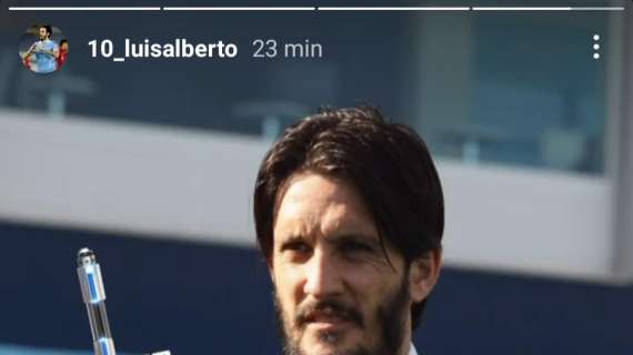 Lazio, Luis Alberto in stile Will Smith: "Man in black!" - FOTO