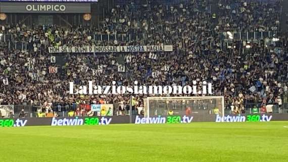 Lazio - Salernitana, il duro striscione della Curva Nord: "Non siete degni..."