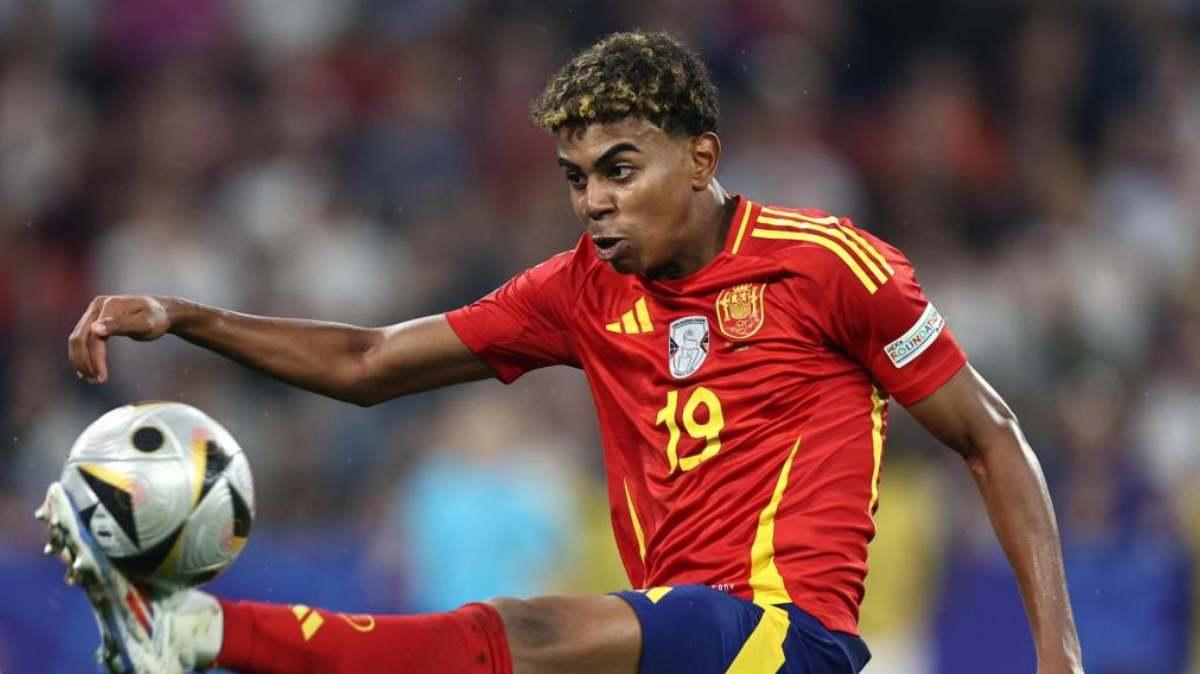 Caos Spagna, Yamal escluso dai convocati: il motivo