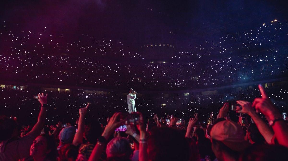 Capodanno Roma, i cantanti che saliranno sul palco e le parole di Onorato