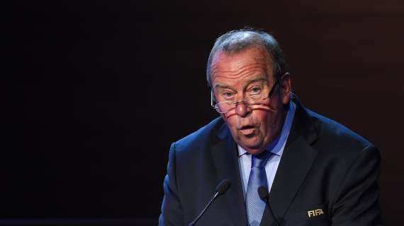 La FIFA: "Non si può tornare in campo prima della fine di agosto"