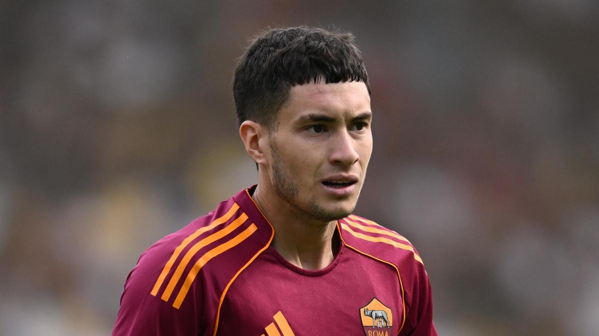 Roma, Soulé: "Sono legato al gol nel derby". E sull'errore contro il Lille...