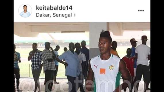 Keita felice con il Senegal, i tifosi laziali insorgono: "Passato il dolore al ginocchio?"