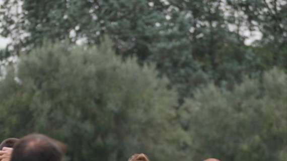 RITIRO | Lazio, Lazzari rimane a bocca aperta: "Hai registrato?" - VIDEO