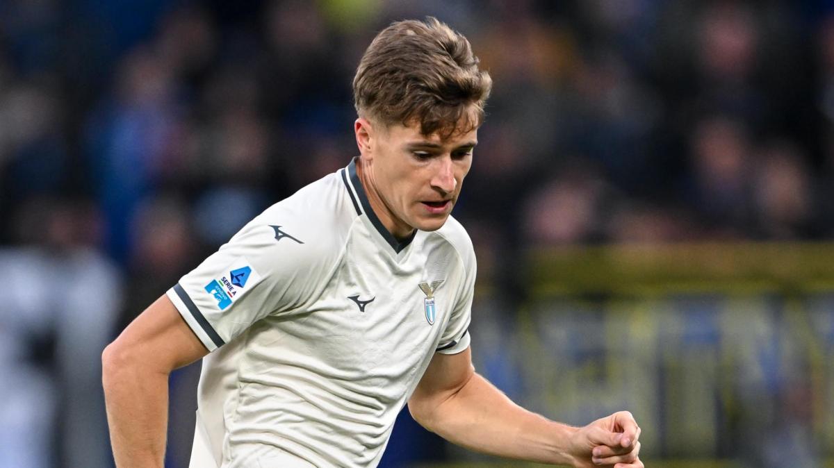 FORMELLO - Lazio, Sarri verso l'Atalanta: Basic rischia, dubbio Gila e Maldini