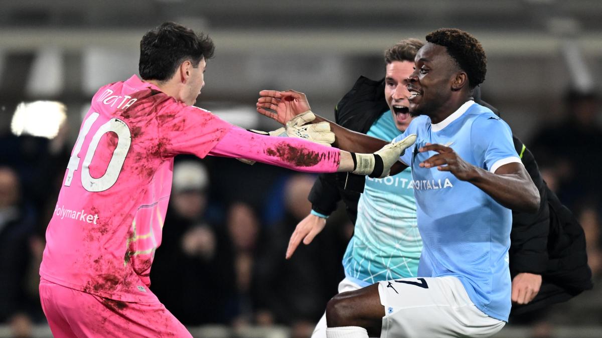 Lazio, Motta in lacrime a Mediaset: "Dedico questa serata ai tifosi"