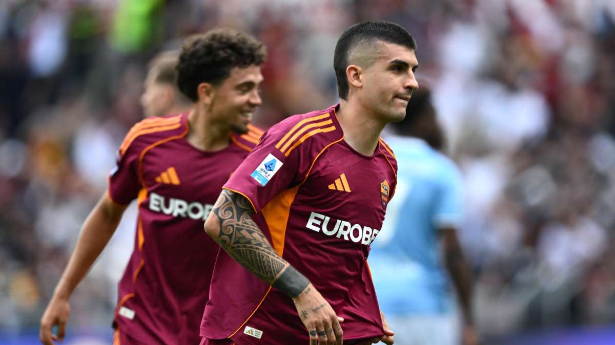 RIVIVI DIRETTA - Roma-Lazio 2-0: la doppietta di Mancini decide il derby