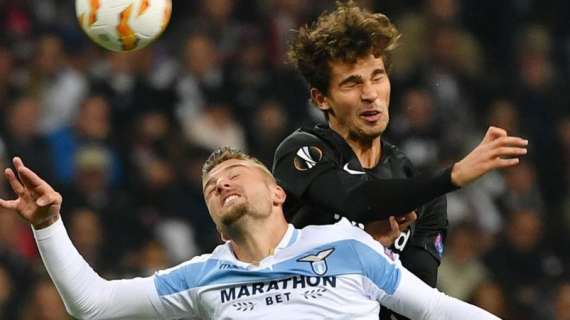 Eintracht, l'incredibile storia di Torró: in campo contro la Lazio nonostante la morte del fratello