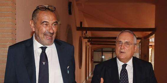 Lazio, Lotito annuncia il rinnovo di Sarri: la situazione