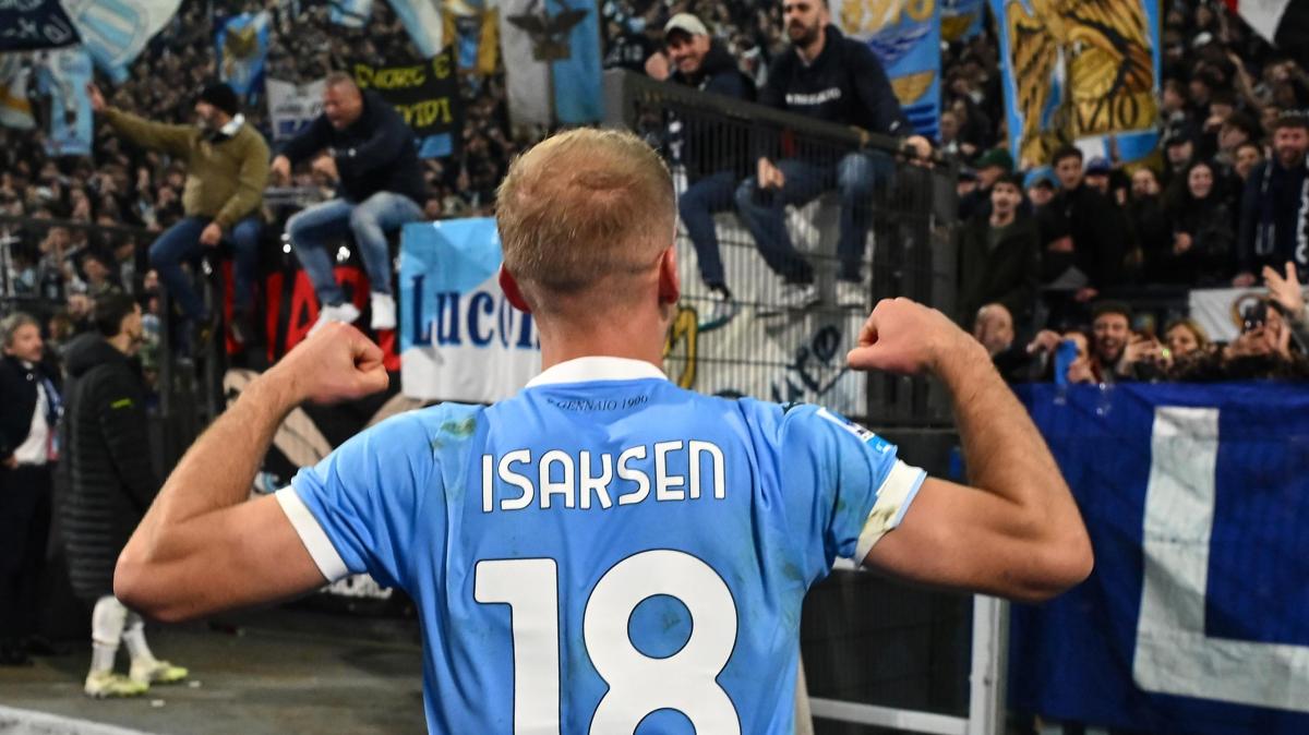 Dalla delusione con la Nazionale alla rivincita: la Lazio si aggrappa a Isaksen