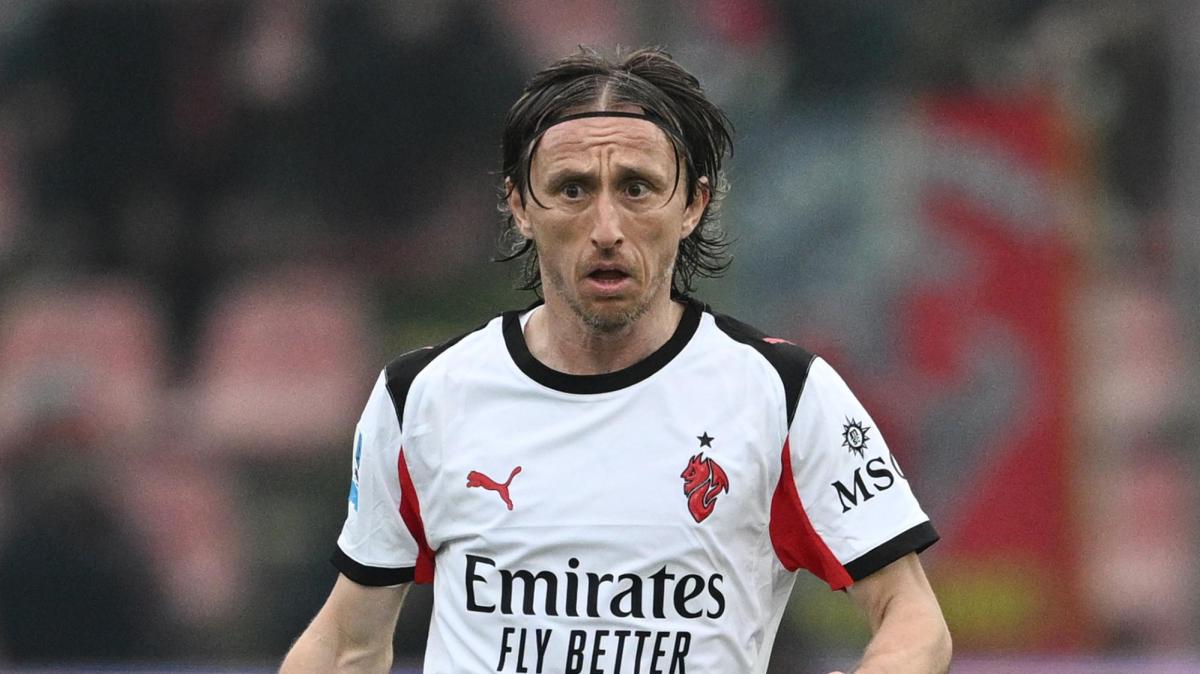 Lazio, Sarri esalta Modric: "Mostro di umiltà!"