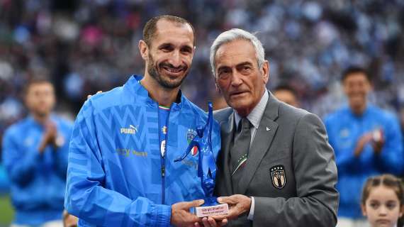 Italia, Chiellini: "Spero che tutti stiano vicino alla squadra. California? Vediamo"