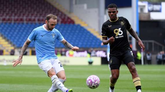 Lazio, troppi terzini in scadenza: il blocco del mercato influenza la lista