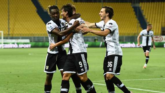 Serie A, il Parma batte il Napoli 2-1 ed è matematicamente salvo