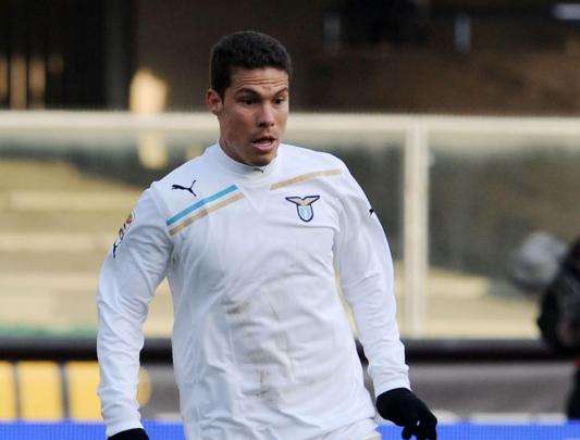 FORMELLO- Scende la neve e la Lazio lavora in palestra: Klose ed Hernanes, passi avanti verso il Grifone... Si parte domani per Genova, rinviati i controlli per Dias