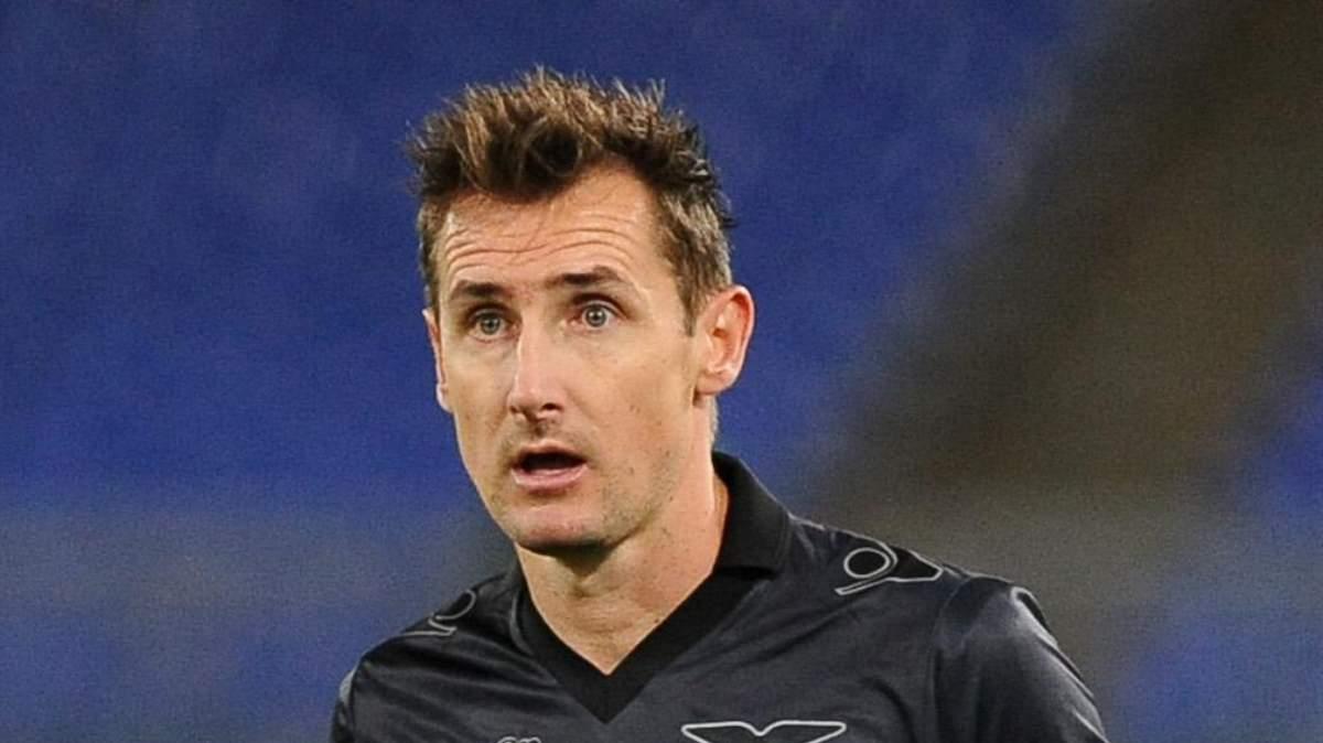 Lazio, tre allenatori dimissionari? Klose: "Brutto segnale..."