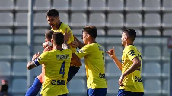 Coppa Italia - Il Sassuolo crolla a Modena, il Genoa passa sul Benevento 