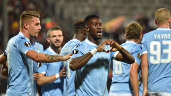 Lazio, Bastos premiato dall'ambasciata dell'Angola - FOTO