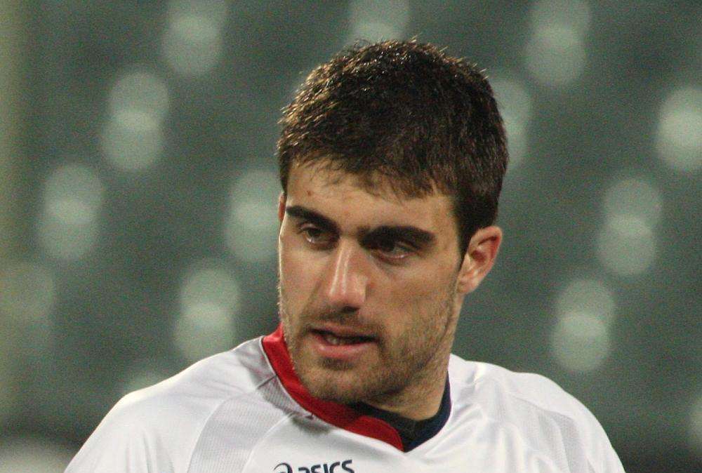 ESCLUSIVA - Pista Papastathopoulos sul viale del tramonto. Il difensore mostra freddezza, per il Genoa "non è più sul mercato", per la Lazio non è una priorità...