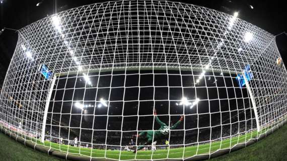 Le 'prime volte' del calcio ai tempi del Covid: tra gol, sostituzioni e problemi muscolari